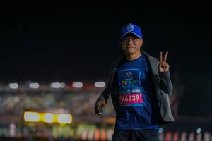 BIB: 46239
                            <button type="button" onclick="openModal(22812244)" class="btn btn-primary btn-sm float-right btn-popup" data-toggle="modal" data-target=".modal-high-quality">
                        <i class="fas fa-shopping-cart"></i> Add to Cart
                    </button>
                                            <button type="button" onclick="isThisMe(22812244, true)" class="btn btn-success btn-sm float-right btn-popup btn-isme hidden" data-toggle="tooltip" data-placement="bottom" title="นี่คือรูปของคุณใช่ไหม คลิกที่นี่เพื่อเอาเข้าอัลบั้ม">
                        <i class="fas fa-plus"></i> Add to album
                    </button>
                    <button type="button" onclick="isThisMe(22812244, false)" class="btn btn-warning btn-sm float-right btn-popup btn-isnotme hidden">
                        <i class="fas fa-ban"></i> Remove from album
                    </button>